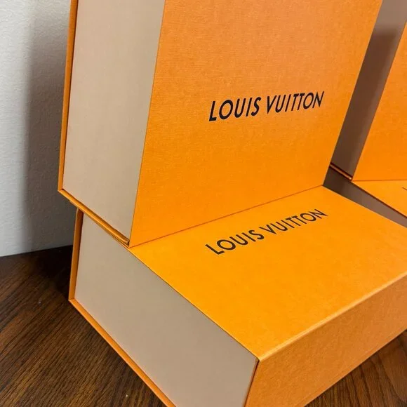 Louis Vuitton Orange Magnetic Gift Boxes (Lot of 4, Large) - Picture 9 of 12